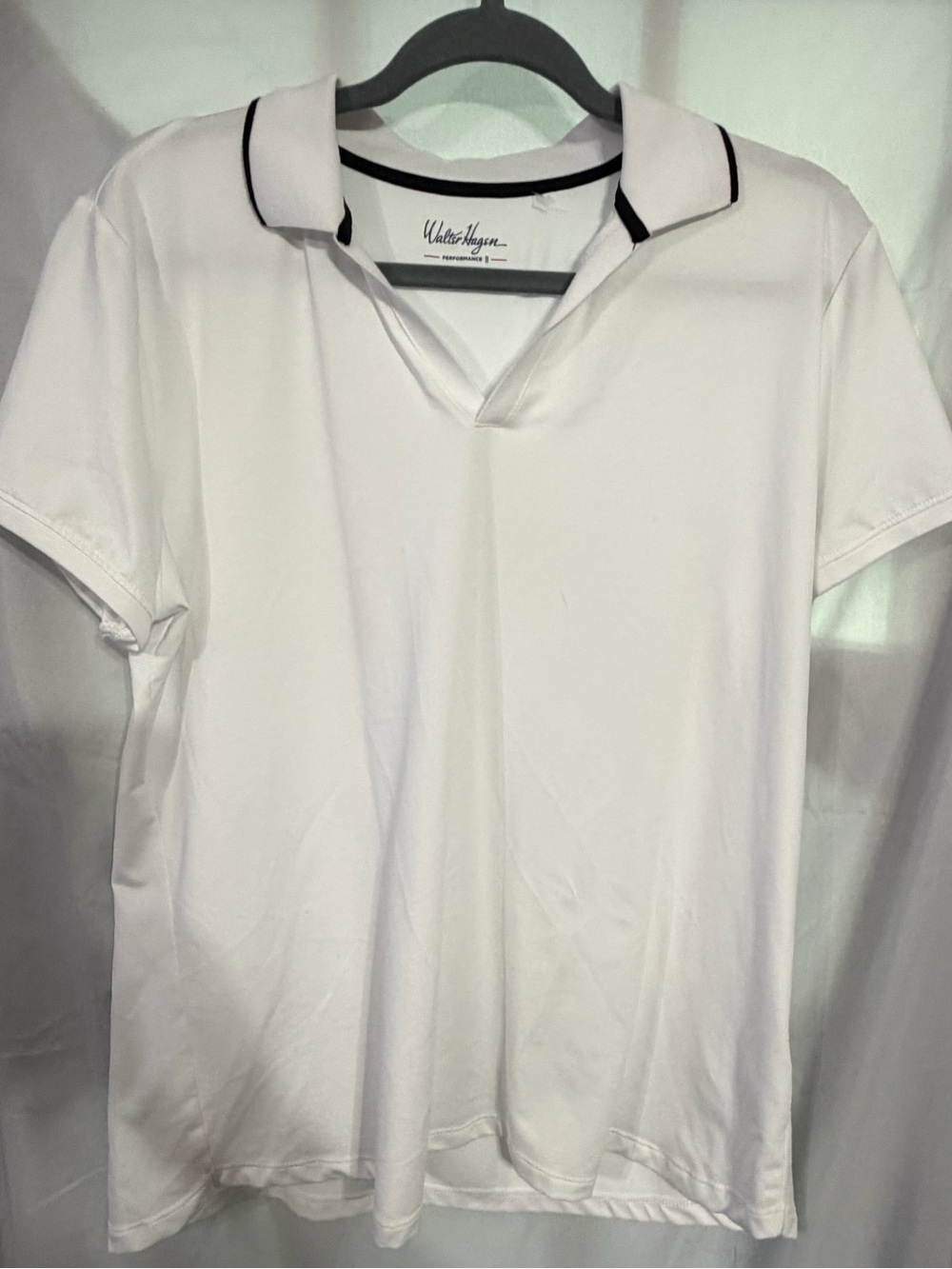 Walter Hagen White Polo with Black and Red Accents